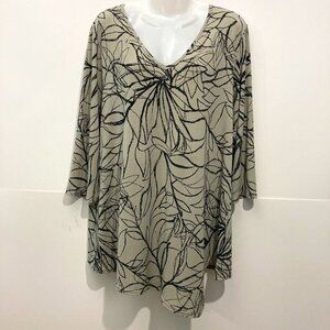 Jostar Women's 3/4 Sleeve Beige Black Tunic Blouse Floral V neck No size tag
